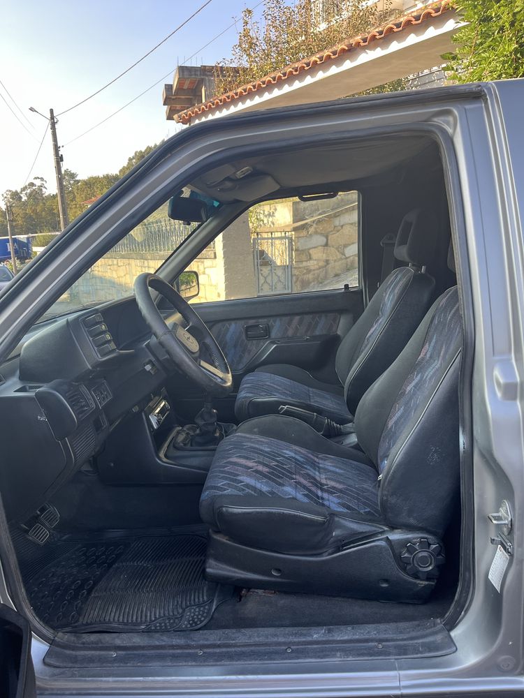 Opel Frontera 2.8