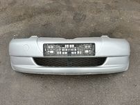 Передній бампер Toyota Yaris I Тойота Яріс 1 1999—2003 дорестайл
