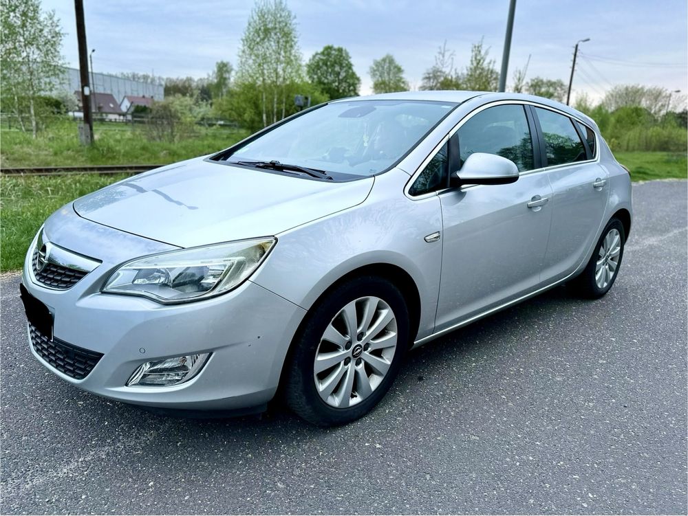 Opel Astra J 1.7 CDTI 125 km