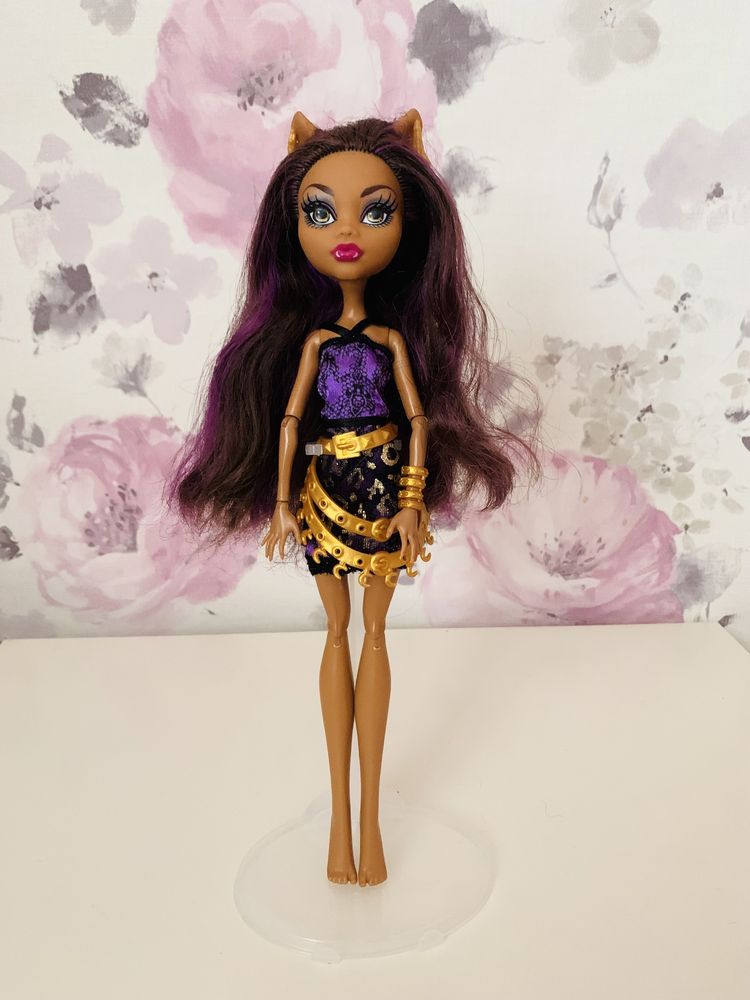 Monster High Clawdeen Wolf Scaris City of Frights Travel vintage