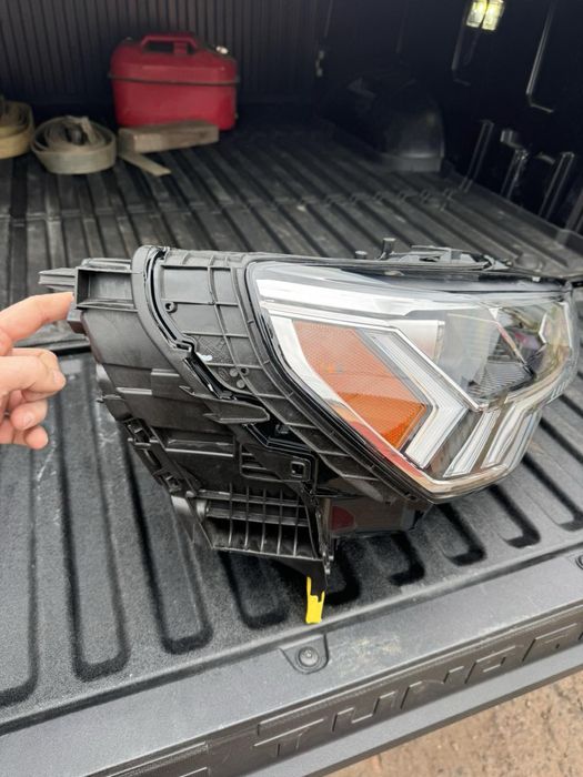 Фара Audi Q3 оригінал 2020-2024