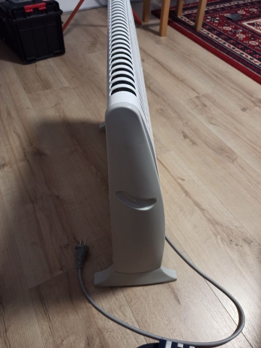 Grzejnik EQUATION 2000 W