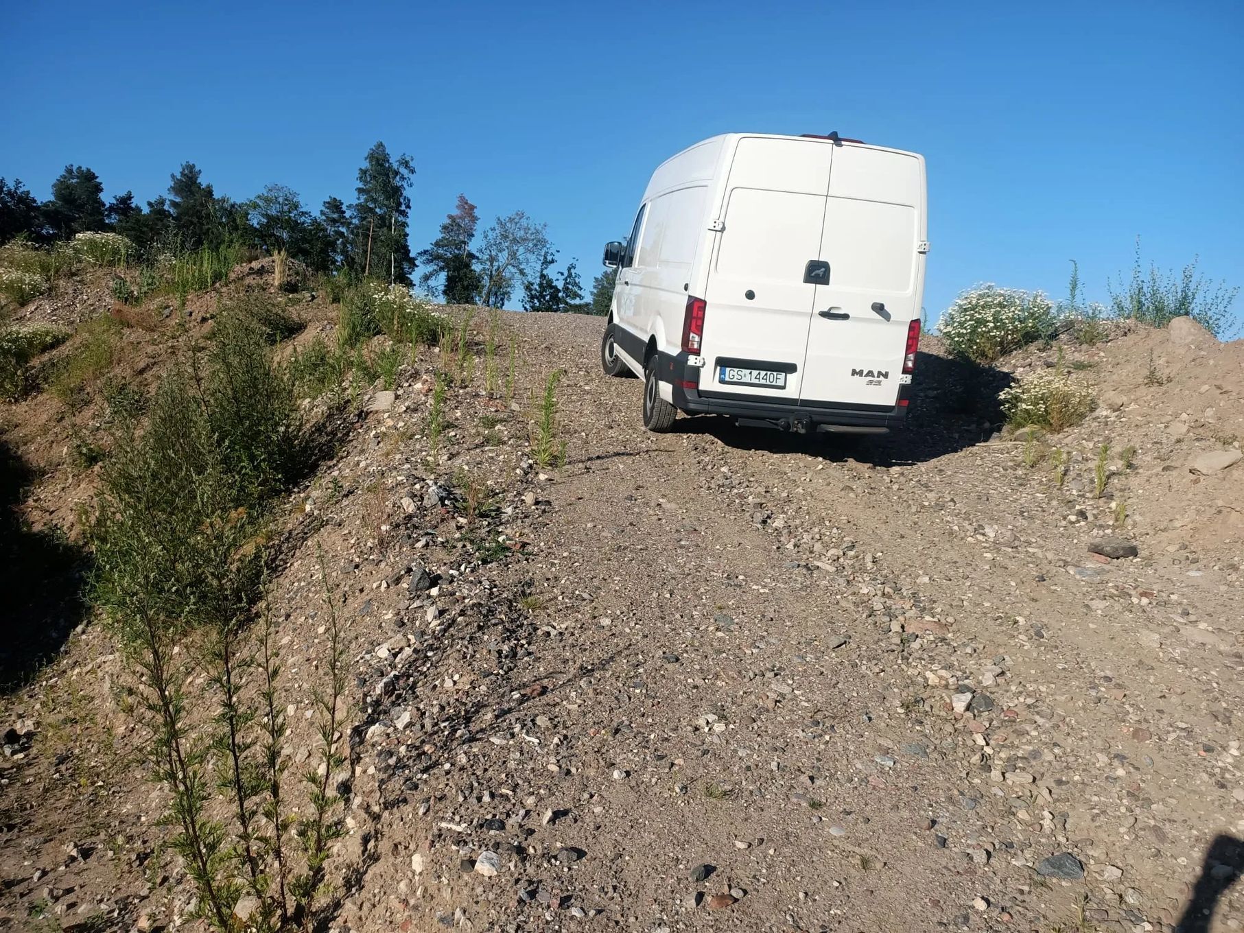 MAN TGE 4x4 automat  4x4 MAN TGE automat offroad podniesiony 2 cale masaże nawigacja kamper