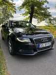 Audi A4 B8 2011 2.0 TDI czarne kombi 143 KM