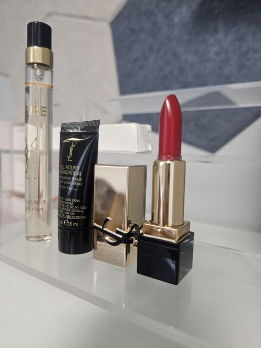 Zestaw YSL pomadka RM rouge Libre + podkład LN4