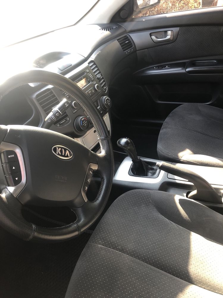 Kia magentis 2.0