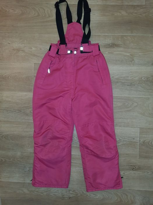 Полукомбинезон на девочку