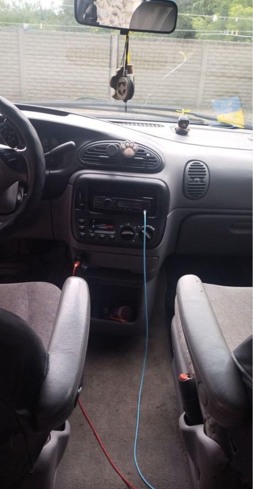 Dodge Ram Van Caravan