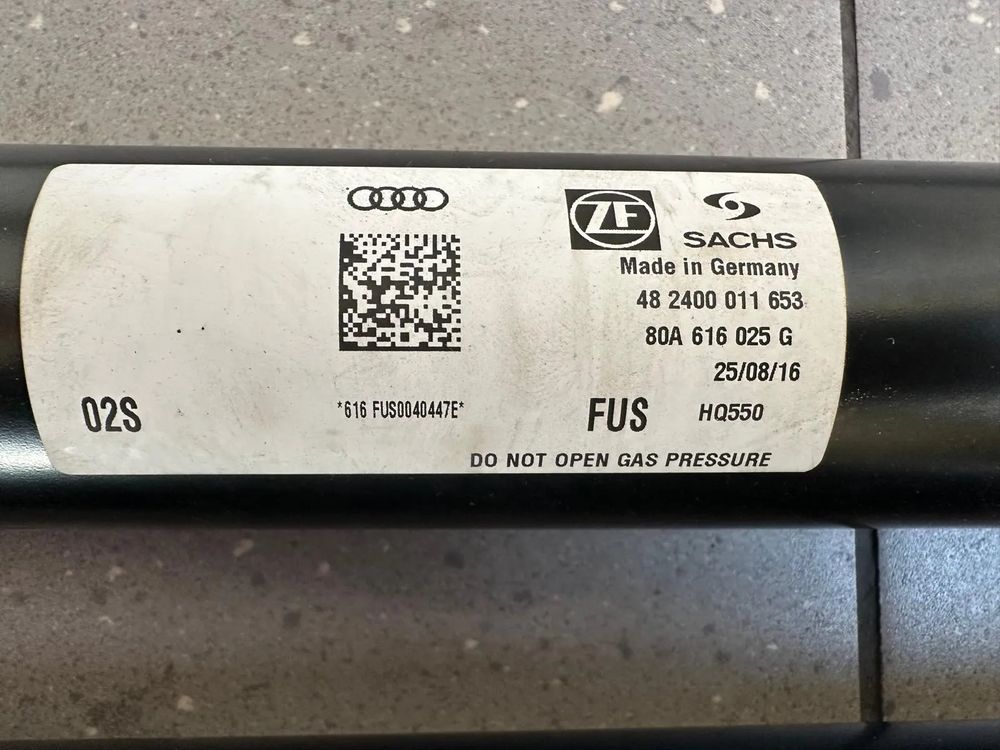 audi q5 amortyzator tyŁ prawy lewy prawy  elektrycznie regulowany 80a