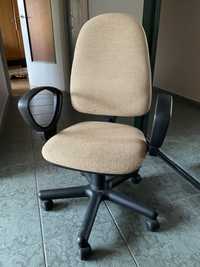 Krzeslo biurowe i