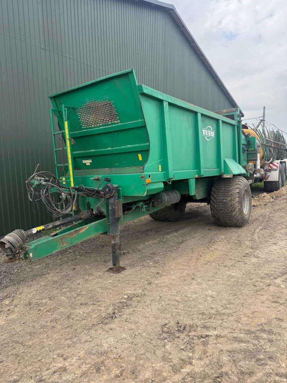 Розкидач Tebbe HS 120