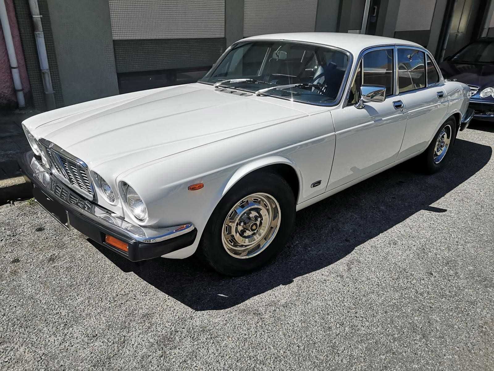 JAGUAR XJ6 de 1975