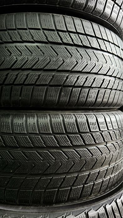 R17 235/45 GripMax SureGrip Pro Winter