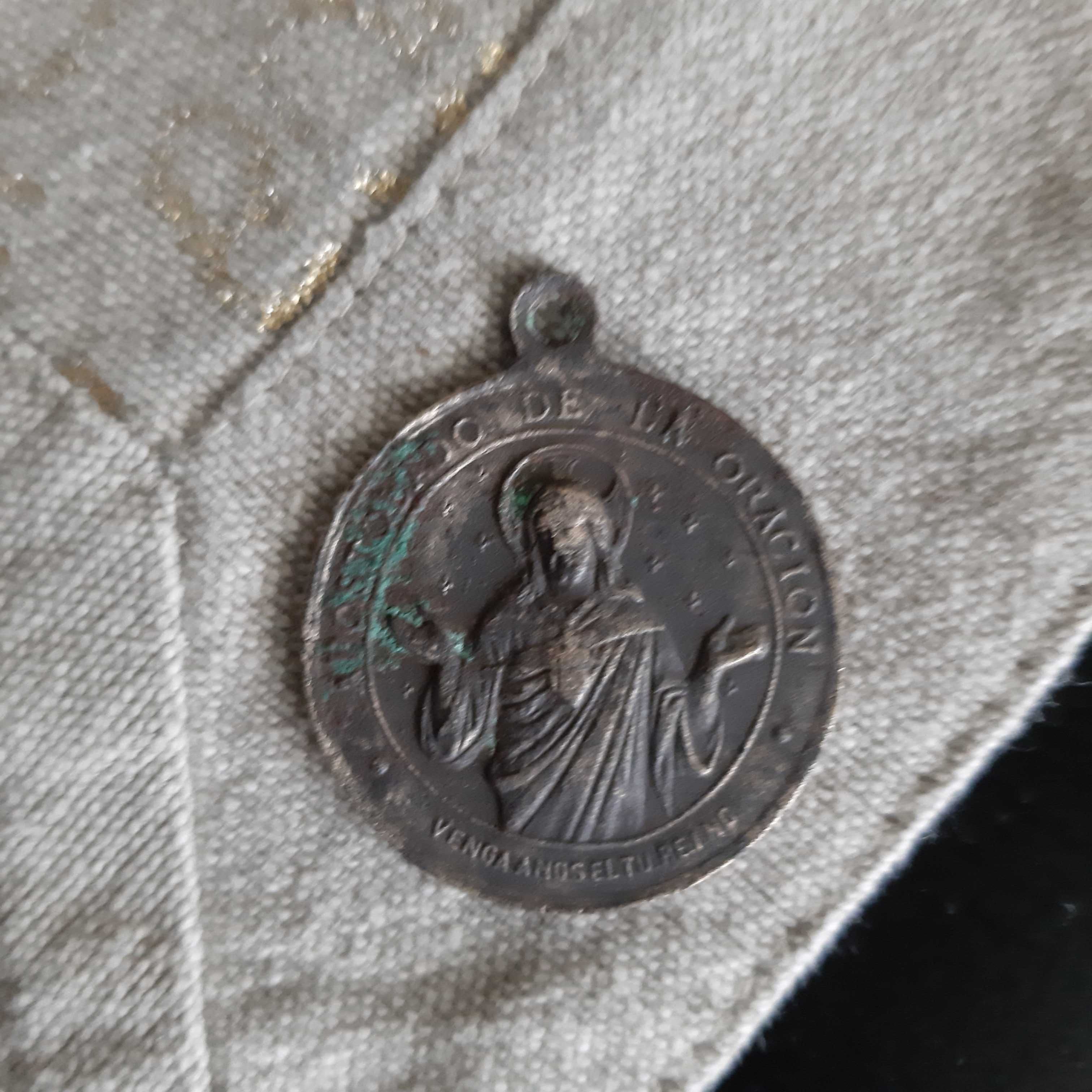 Medalha rara fins século XIX - Apostolado de la Oración
