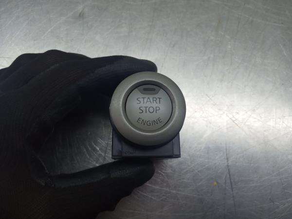 Comando / botão / interruptor multifunções RENAULT Captur (J5_)