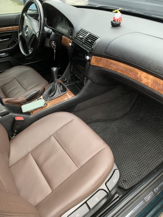 BMW e39 в хорошому стані