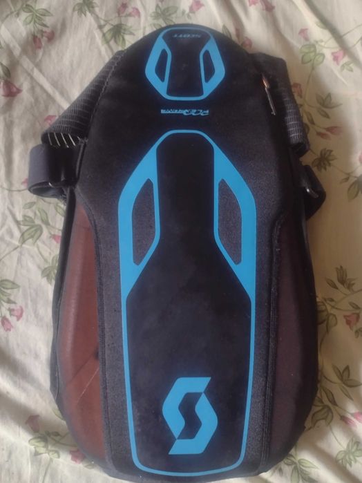 Захист спини Scott . размер М. Чорний