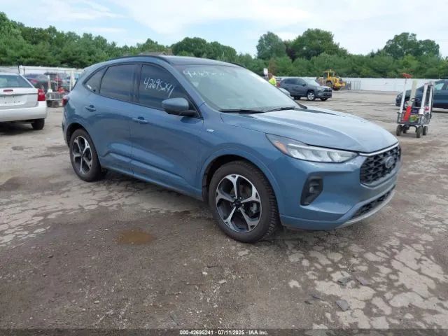 Ford Escape 2.0 250 KM, 4x4, najbogatsza wersja ST-LINE, prosta naprawa!