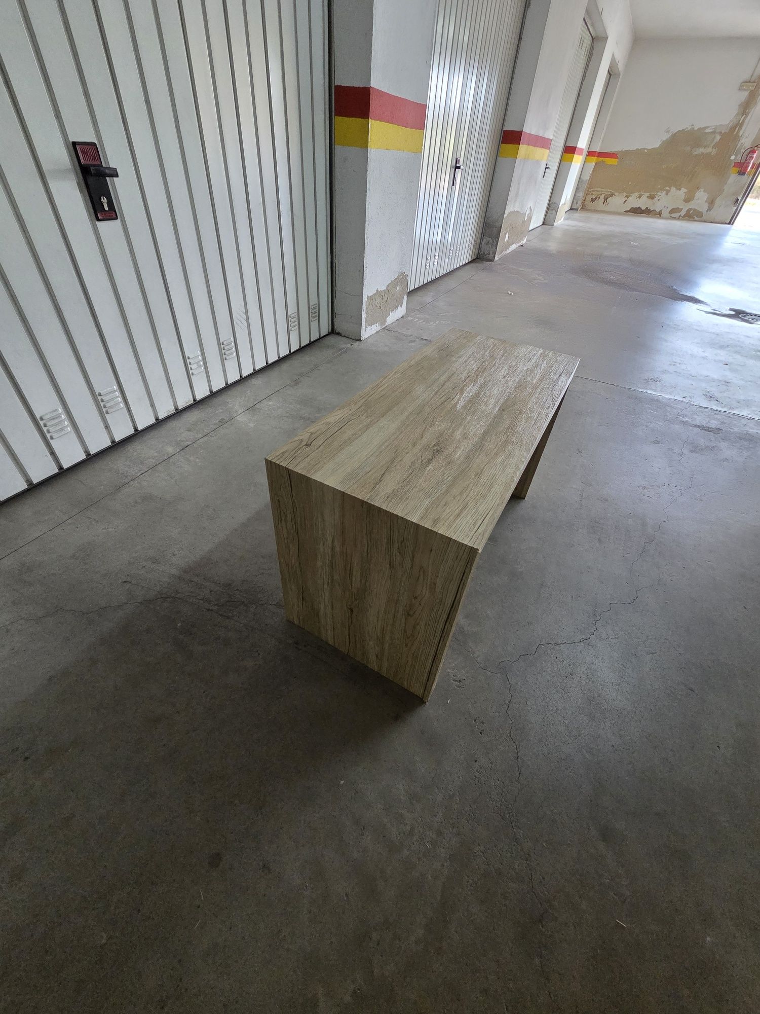 Mesa de centro/apoio