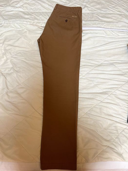 Штани Hugo Boss. Колір коричневий. 48-й розмір.
