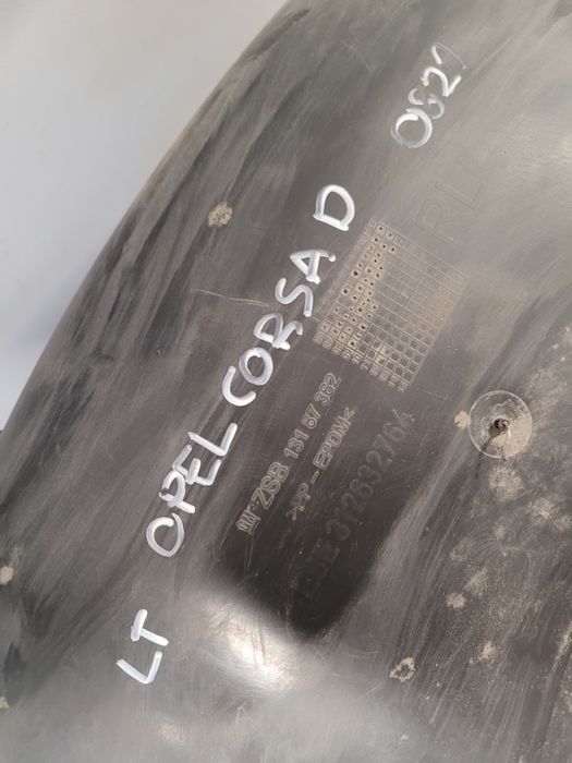 Nadkole lewy tył Opel Corsa D 131.87.362 3 sztuki 3-drzwiowa