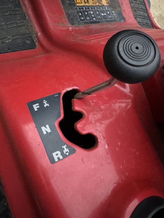 Traktorek kosiarka MTD LN155