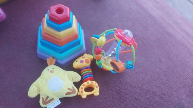 Іграшки для найменших
