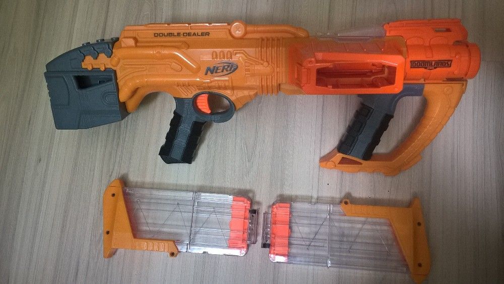 Wyrzutnia Hasbro Nerf Doomlands Double Dealer
