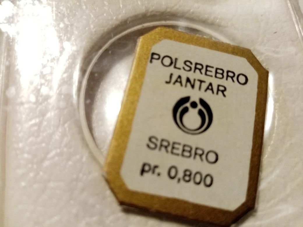 Srebrna moneta pamiątkowa z Janem Pawłem II