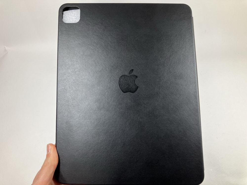 Apple Smart Folio for iPad Pro 12.9 5th generation Black MJMG3