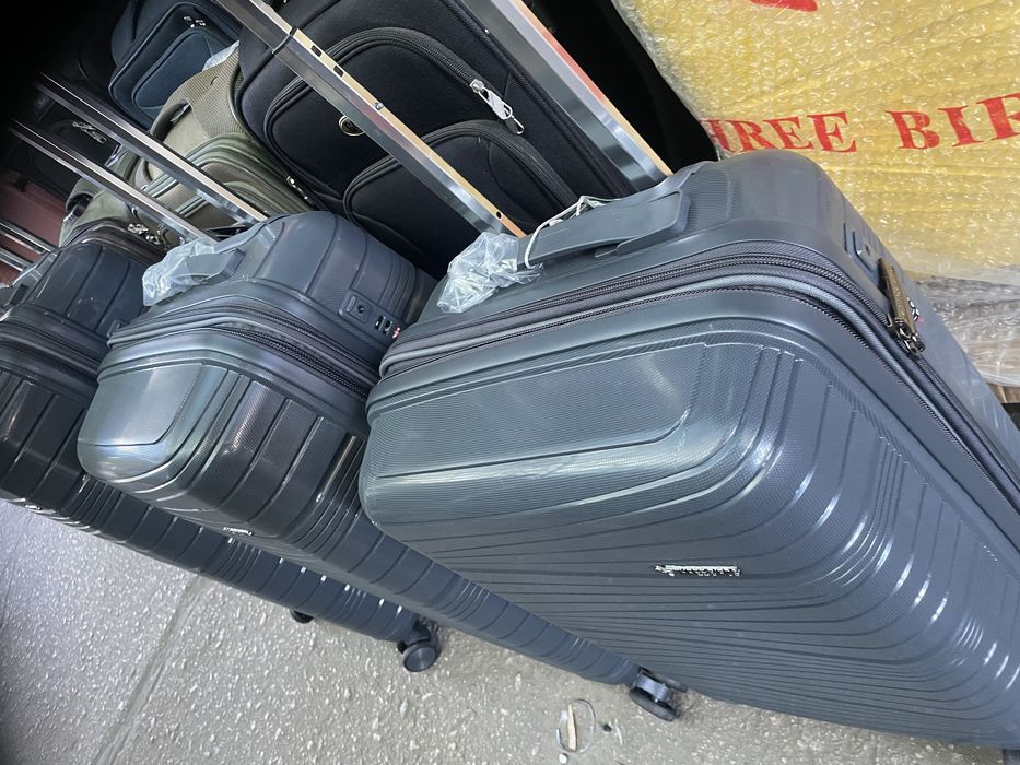 Чемоданы полипропилен