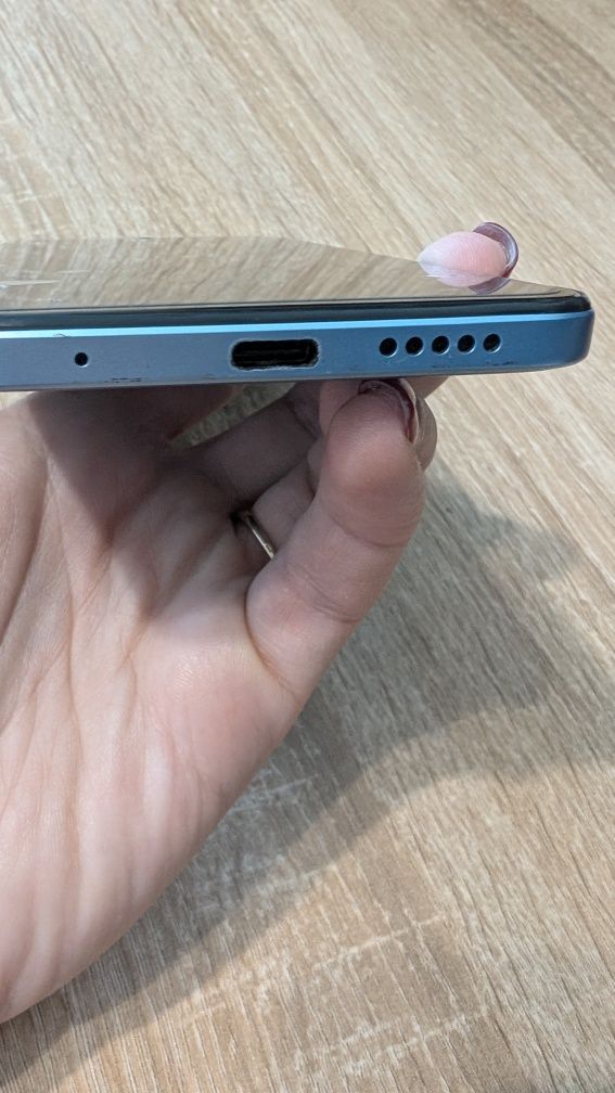 Продам Redmi Note 12S