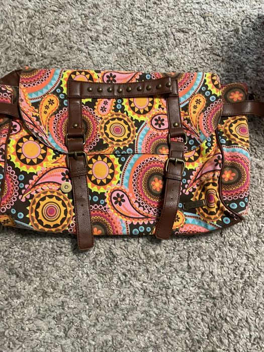 Mala de senhora colorida