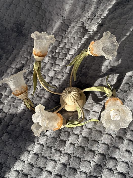 Люстра стельова, світильник