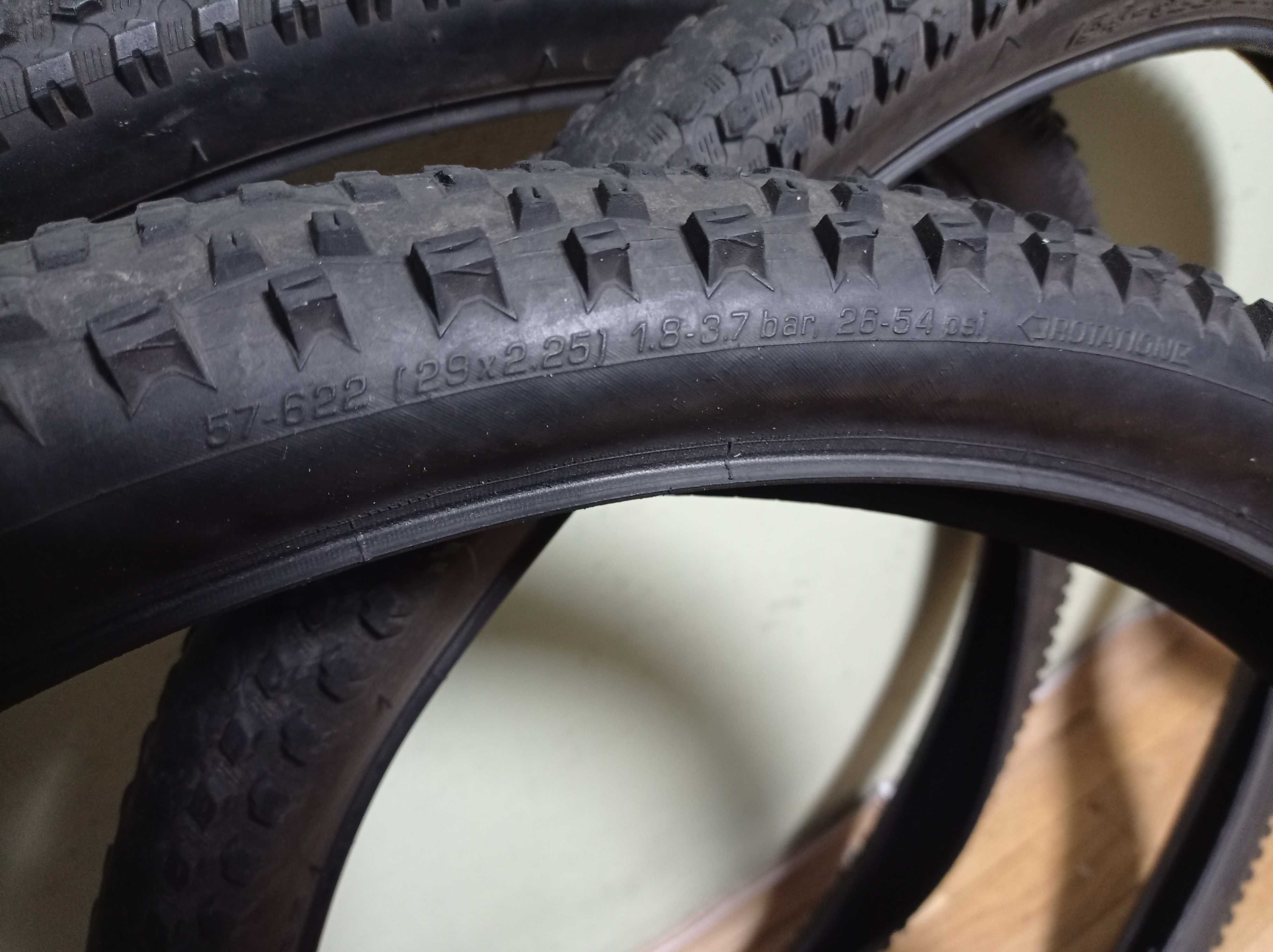 Велосипедная покрышка МТБ Schwalbe Rapid Rob 29x2,25"