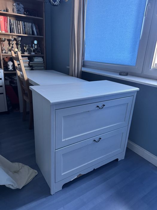 Biała Komoda z szufladami