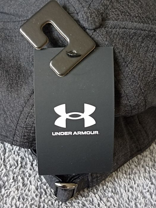 Under Armour Twist Cap