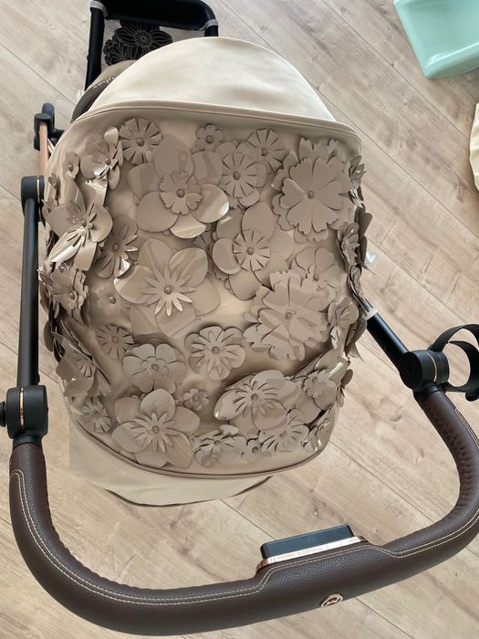 Wózek spacerowy Cybex Mios - Simply Flowers Beżowy, jak nowy