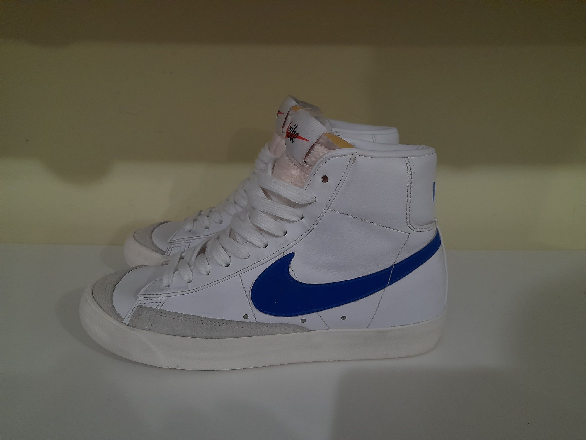 Оригинал Nike Blazer Mid Vintage'77 высокие кеды 37,5( 23,5 см)