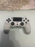 Pad ps4 jak nowy orginalny