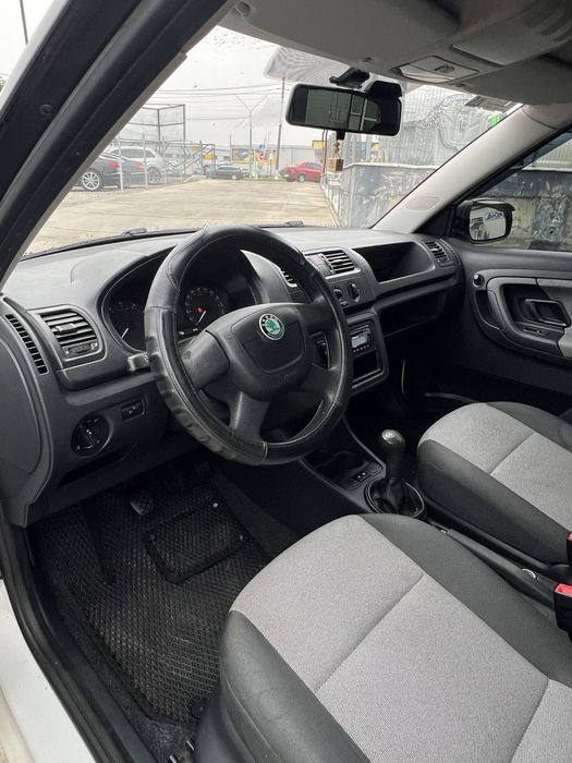 Skoda Fabia 2012 рік