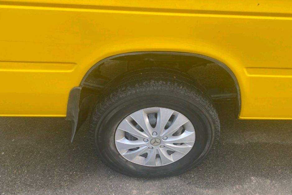 MERCEDES автобус