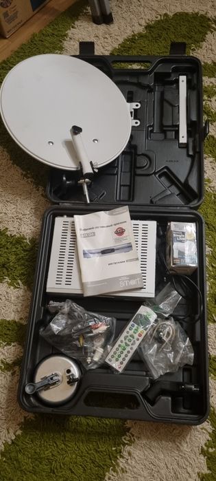 Продам спутниковая антена тюнер  для авто  12в
