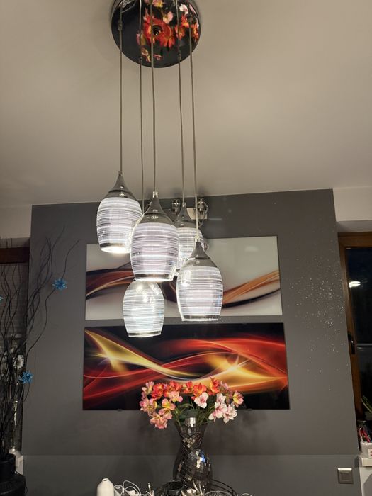 Lampa z żarówkami.Pilot zmiany koloru i jasności.Okazja Kraków