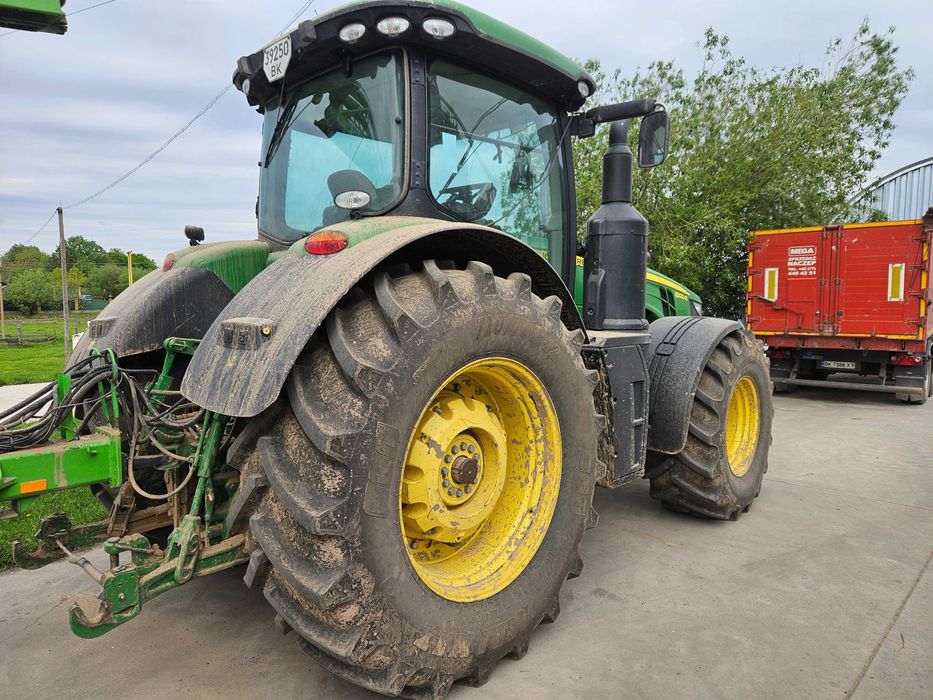 John Deere 8320R PowrShift no Horsch Claas Vaderstad Fendt