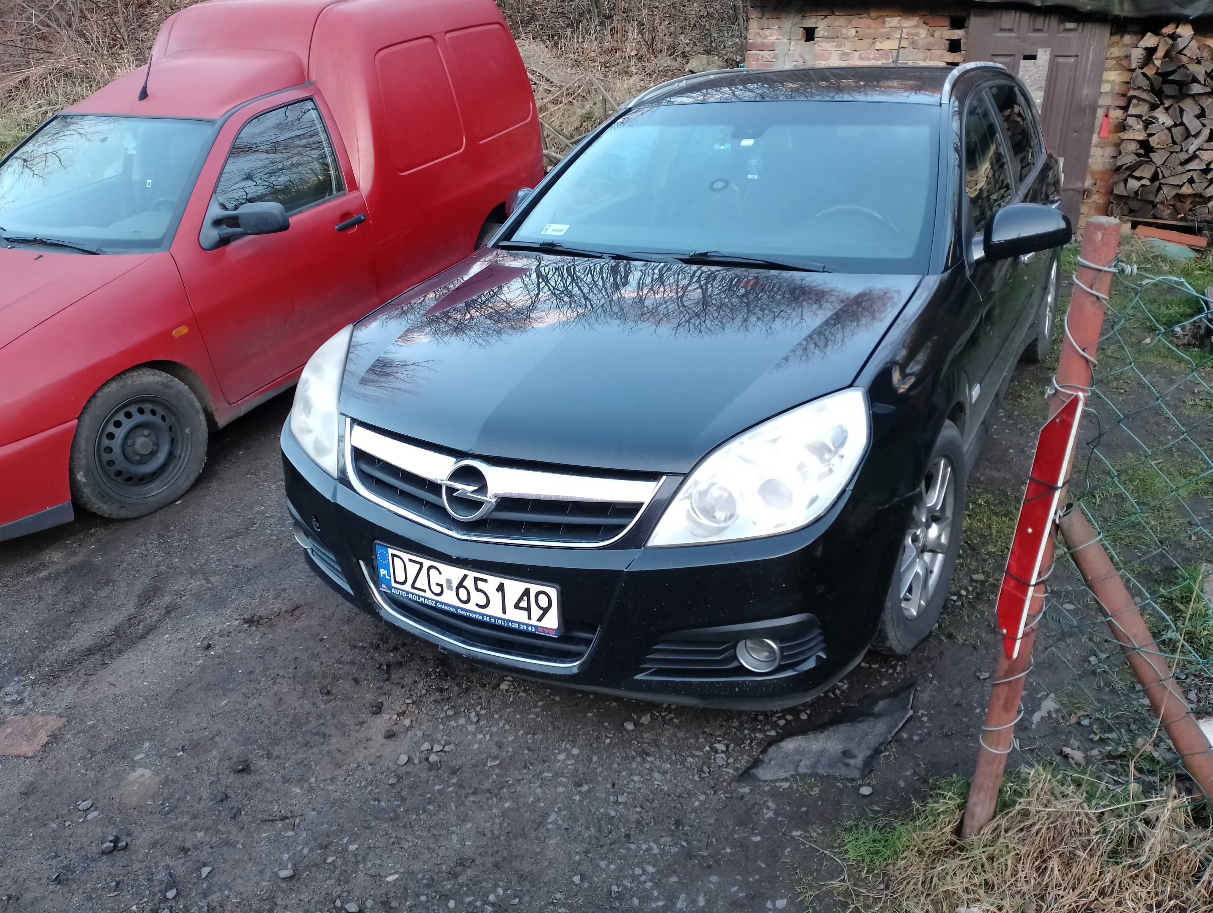Opel Signum 2007 r 1.9 CDTI 120 Km