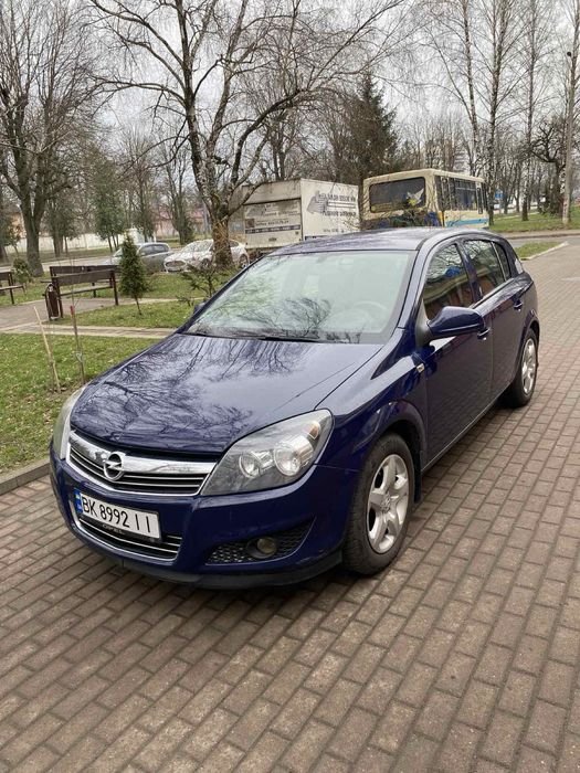 Продам Opel Astra 2013