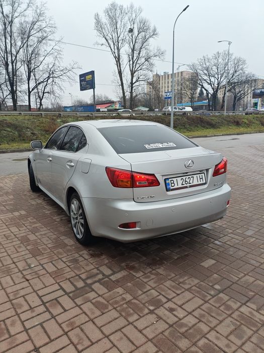 Lexus IS 220D MarK Levinson