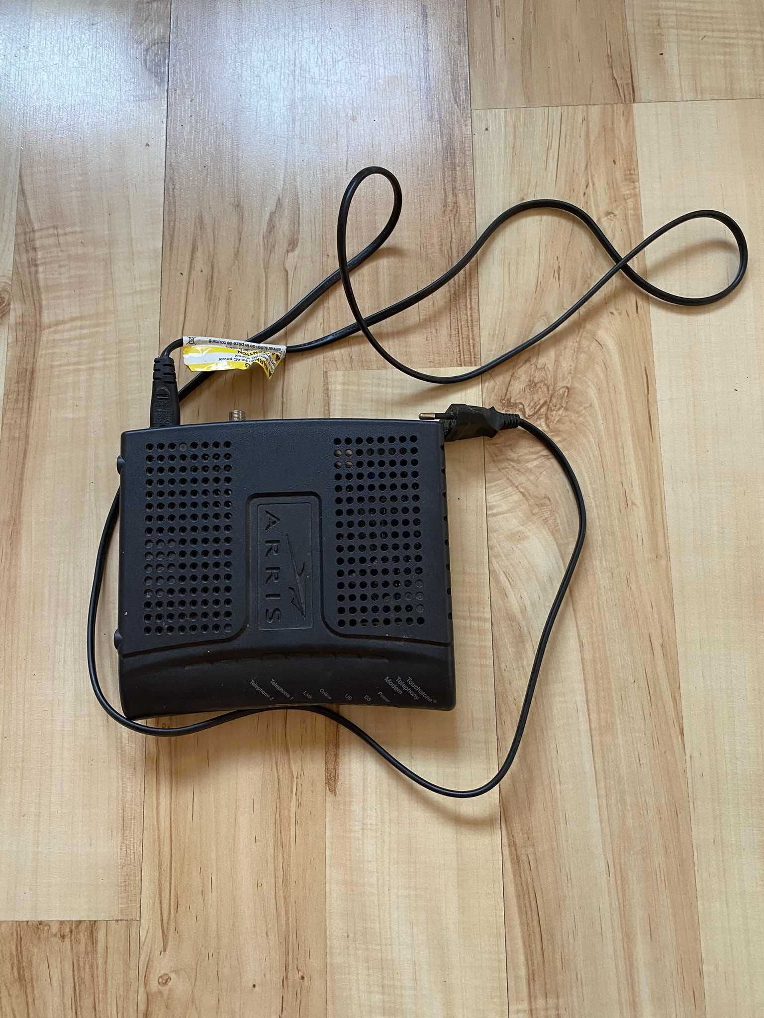 Modem Arris TM602B/DM