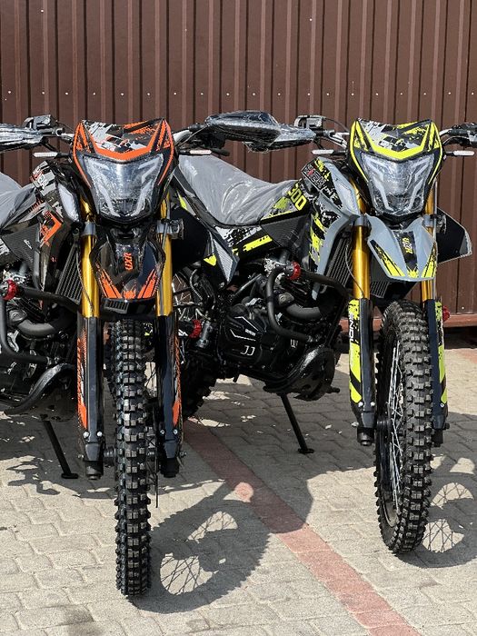 Мотоцикл SHINERAY VXR 300